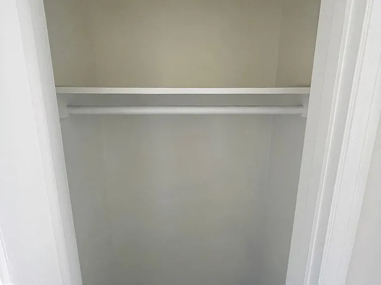 Dixon Delano Apartments — Photo 13