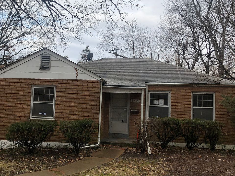 1st image of 115 S Dade Ave