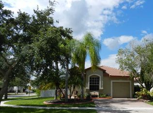 19220 NW 14th St, Pembroke Pines, FL 33029