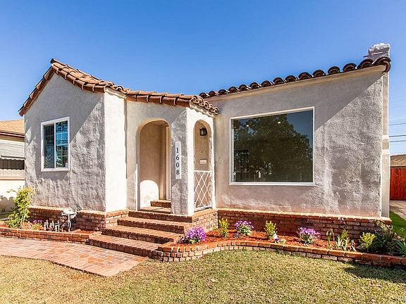 2nd image of 1608 La Golondrina Ave