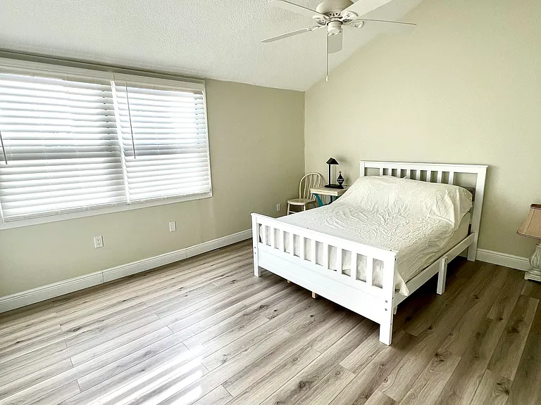 2805 N Highway A1A #G — Photo 16