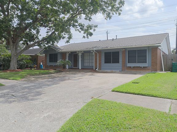 3rd image of 3118 Flamborough Dr