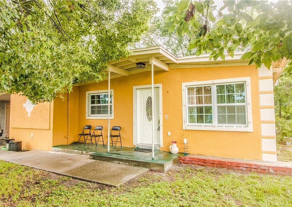 1st image of 4909 Burgundy Ln
