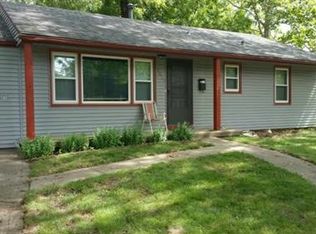2012 NE 54th St, Kansas City, MO 64118