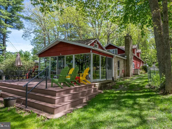 63 Doc Thompson Rd, Swanton, MD 21561