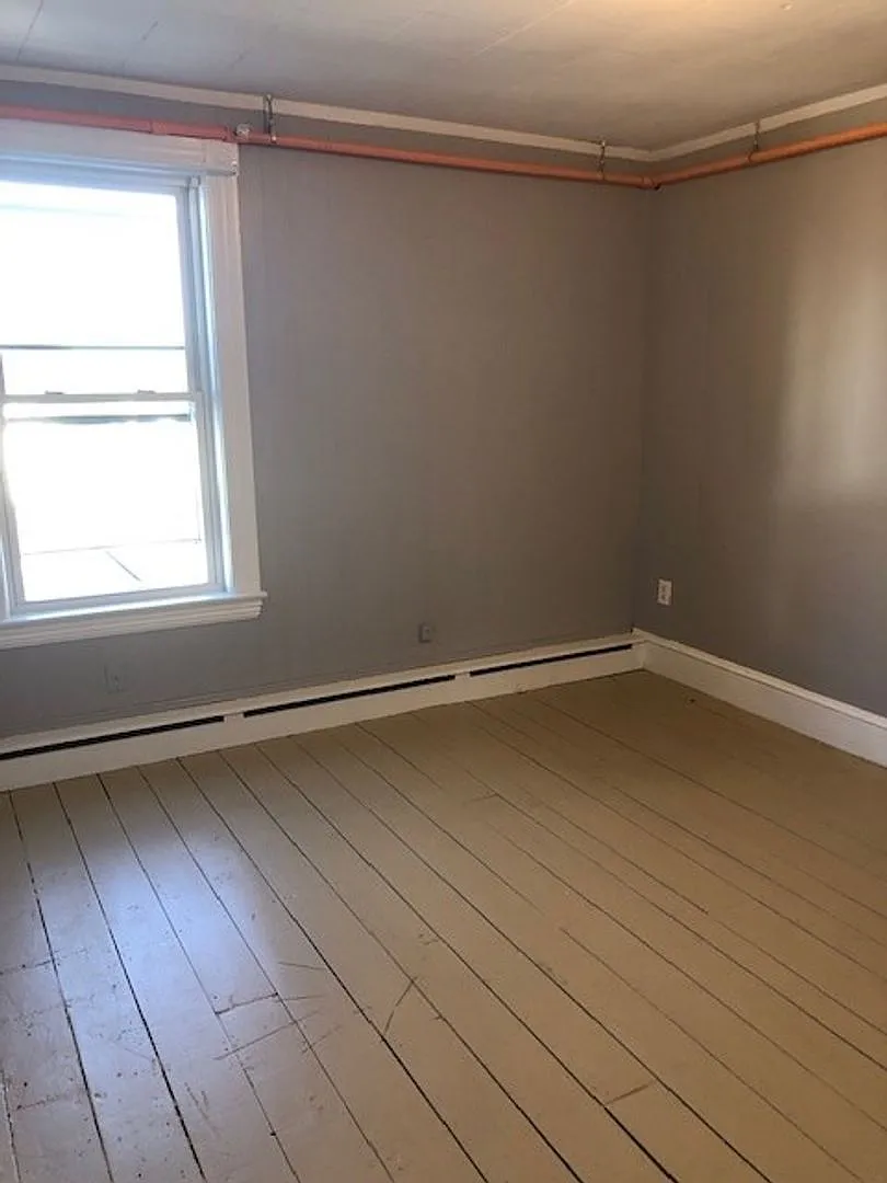 3 Bedroom Apartment - 1st Floor Unit — Photo 4
