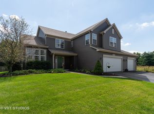 39W175 S Hyde Park, Geneva, IL 60134
