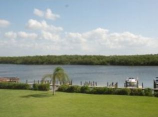 307 Goodlette Frank Rd S, Naples, FL 34102