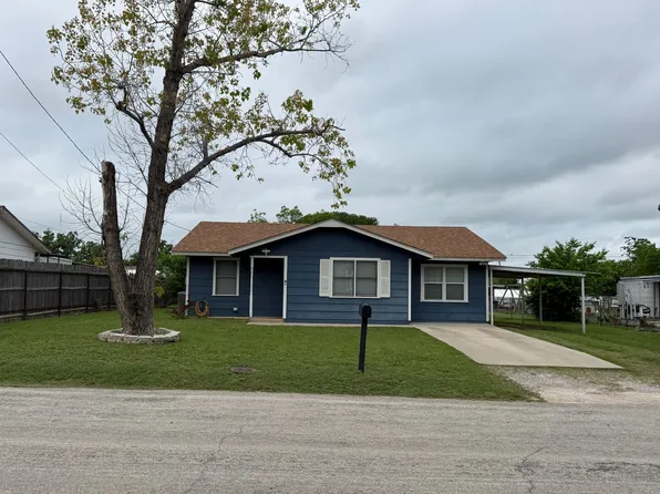 2403 Avenue D, Brownwood, TX 76801