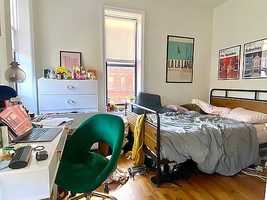 4th image of 235 E 4th St APT 3B
