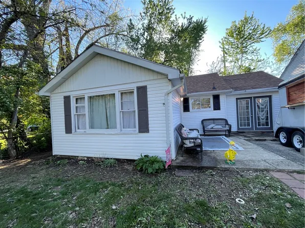 6967 Sennett St, Dayton, OH 45414