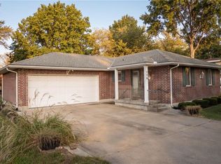 116 N Sibley St, Buckner, MO 64016