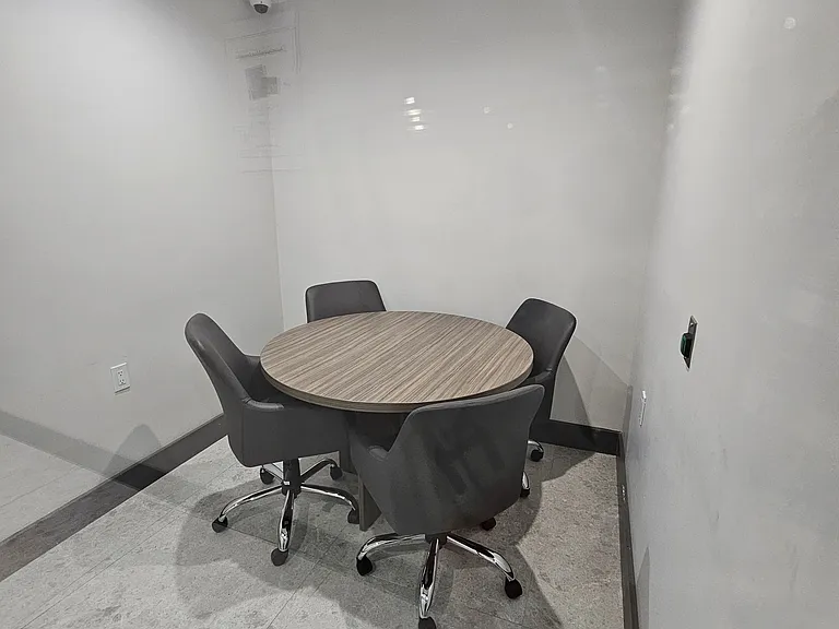 2108 Avenue P #201 — Photo 16