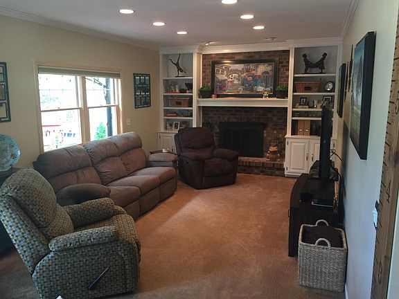 5th image of 2206 Foxhill Ct