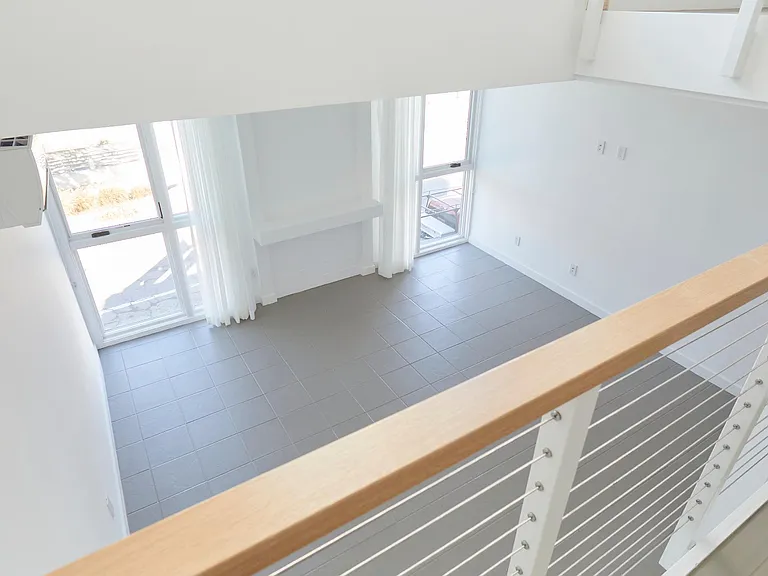 2204 Strongs Dr #5 — Photo 1