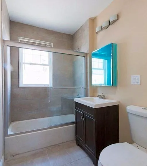 4803 Washington St #3 — Photo 5