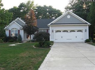 1884 W Tuttle Park Rd, Madison, OH 44057