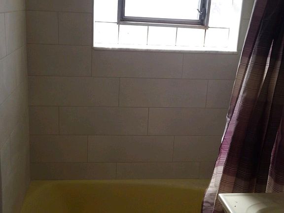 5th image of 9545 S 78th Ct Floor 3