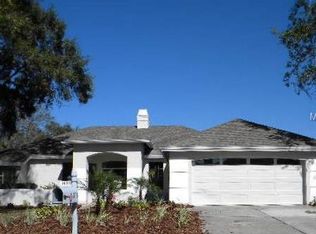 16518 Blenheim Dr, Lutz, FL 33549