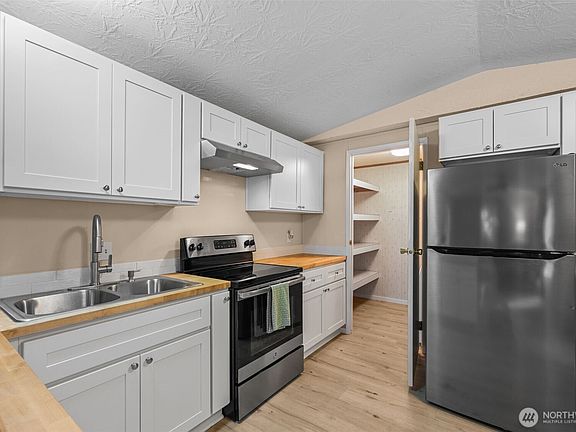4th image of 260 E Tahuya Drive