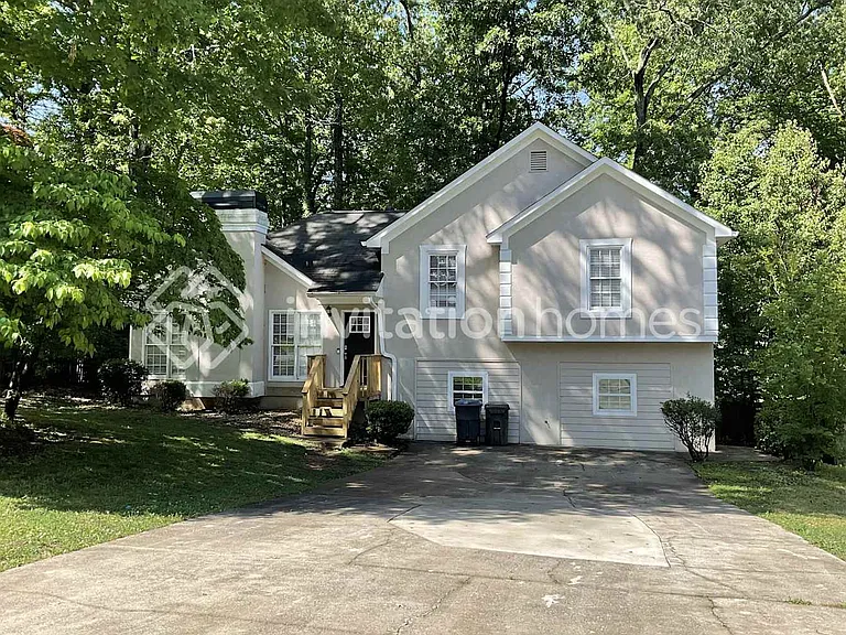 2717 Horseshoe Creek Dr SW — Photo 1