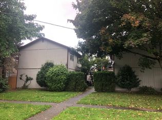 835 7th Ave APT 4, Longview, WA 98632