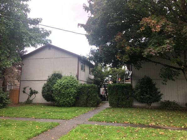 835 7th Ave APT 8