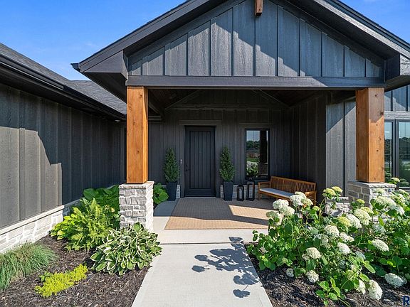 4th image of 5505 E Canter Ridge Cir