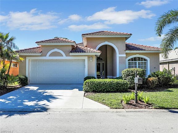 3rd image of 25909 Pebblecreek DR