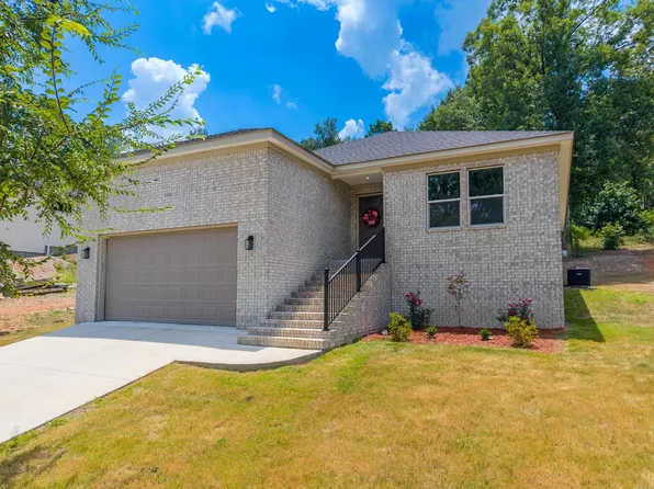 312 Columbia Hills St, Hot Springs National Park, AR 71913