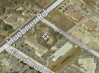 9396 Huebner Rd, San Antonio, TX 78240