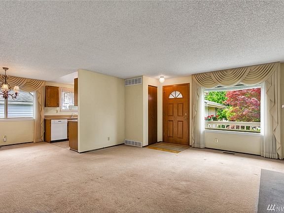 5th image of 24720 12th Ave S
