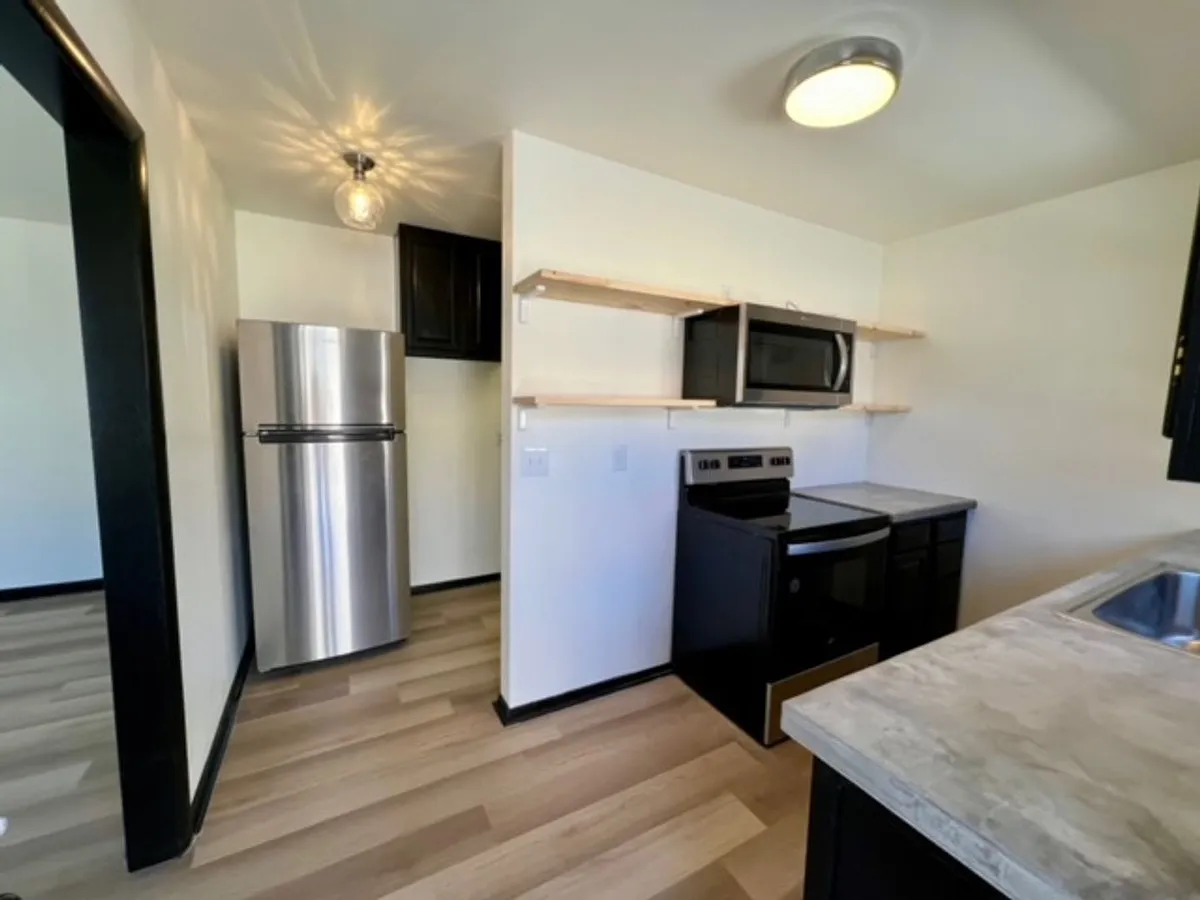 Building Photo - 711 S Lynn St #1