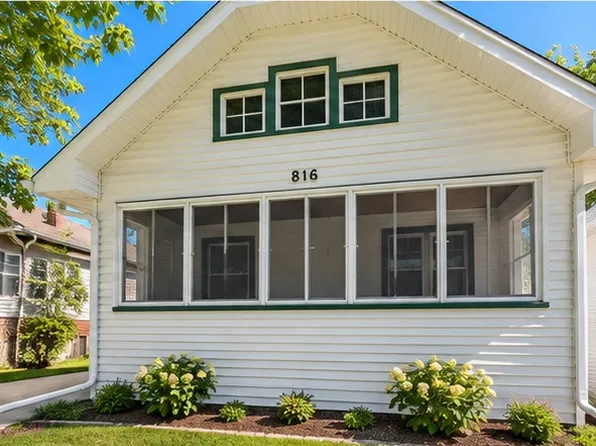 (undisclosed Address), Aurora, IL 60505