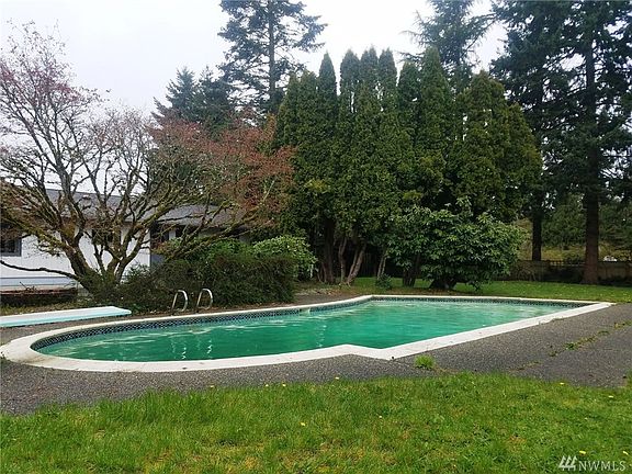 5th image of 6114 130th Ave NE