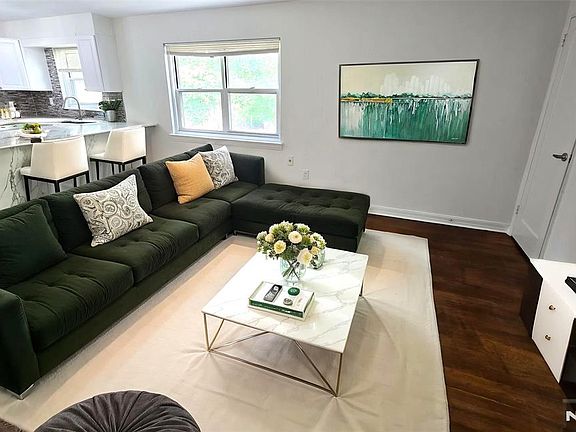 4th image of 465 Maple Hill Dr APT 48
