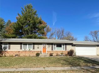 111 Stanley Dr, Gilbert, IA 50105