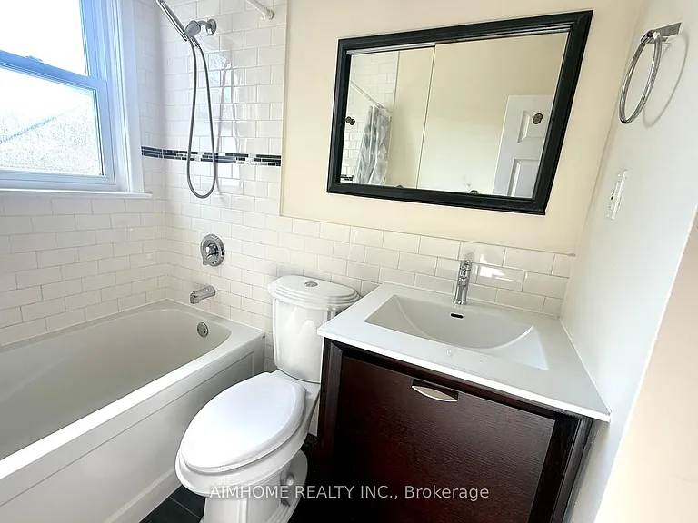 1298 Minden St #MAIN — Photo 9