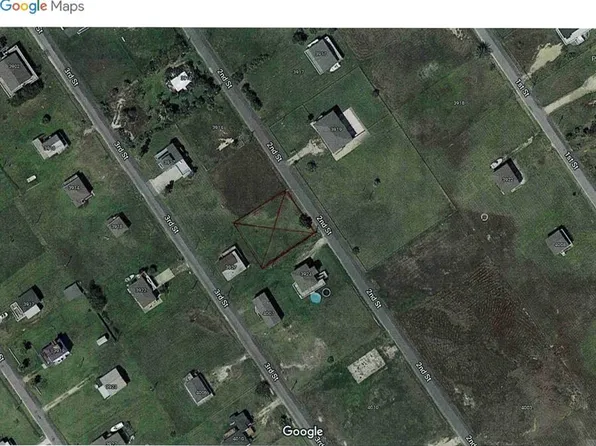 3920 2nd St, Galveston, TX 77554