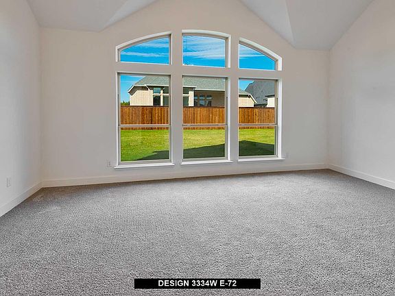 4th image of 2825 Midlake Dr