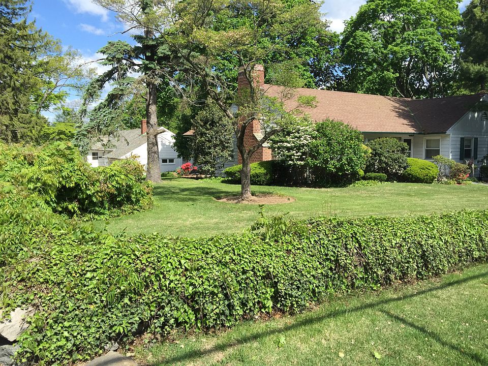 2nd image of 5211 Arlington Ave