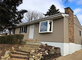 382 Council Trl, Lake In The Hills, IL 60156