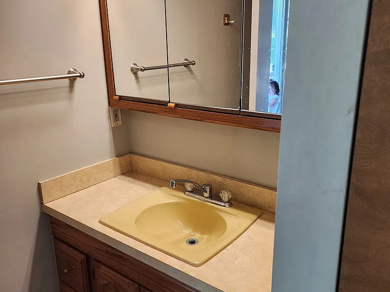 2437 River Rd #1 — Photo 6