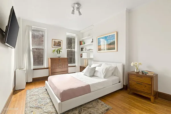 Sold by Corcoran | media 6