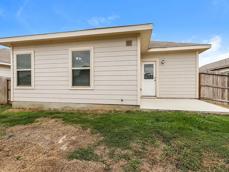 2452 Ranger Pass — Photo 16