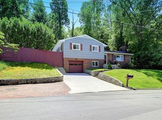 844 Sherwood Rd, Charleston, WV 25314