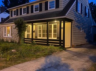 22000 Fairmount Blvd, Shaker Heights, OH 44118