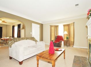 3265 E Grant Ave, Fresno, CA 93702