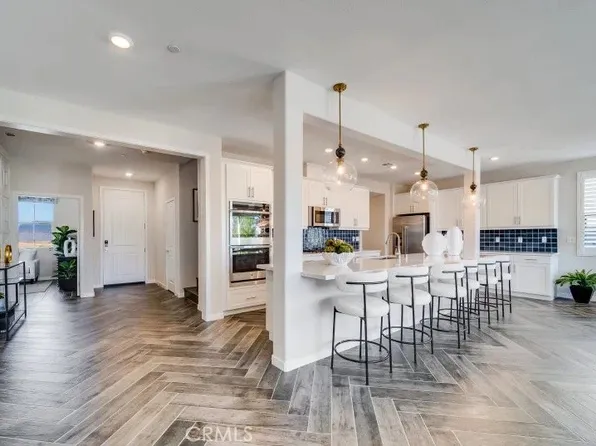 26188 Mission Rd, Loma Linda, CA 92373