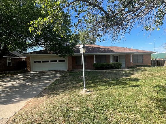 2nd image of 316 Kennedy Dr